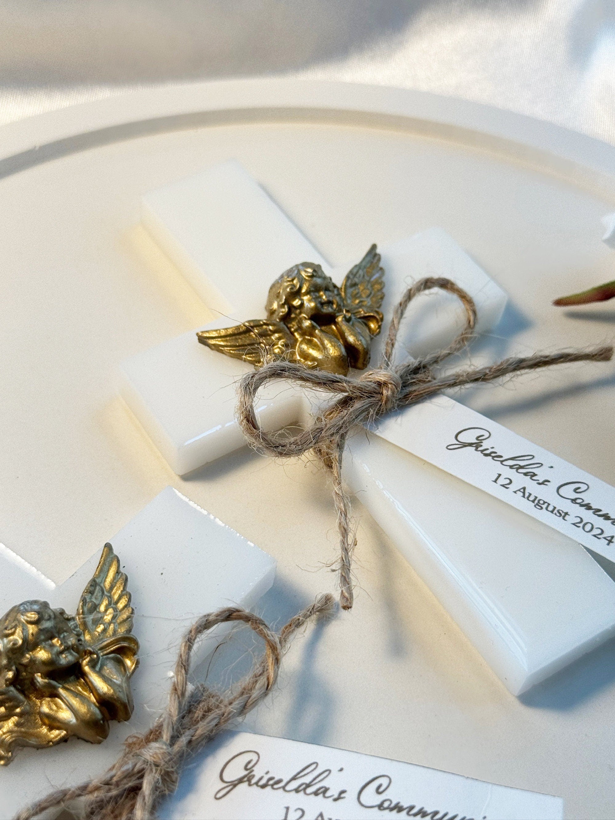 Cross Epoxy Magnet With Gold Angel, First Holly Communion, Christening Favor For Guest, Baptism Favors For Girls and Boys, Mi Bautizo Favors