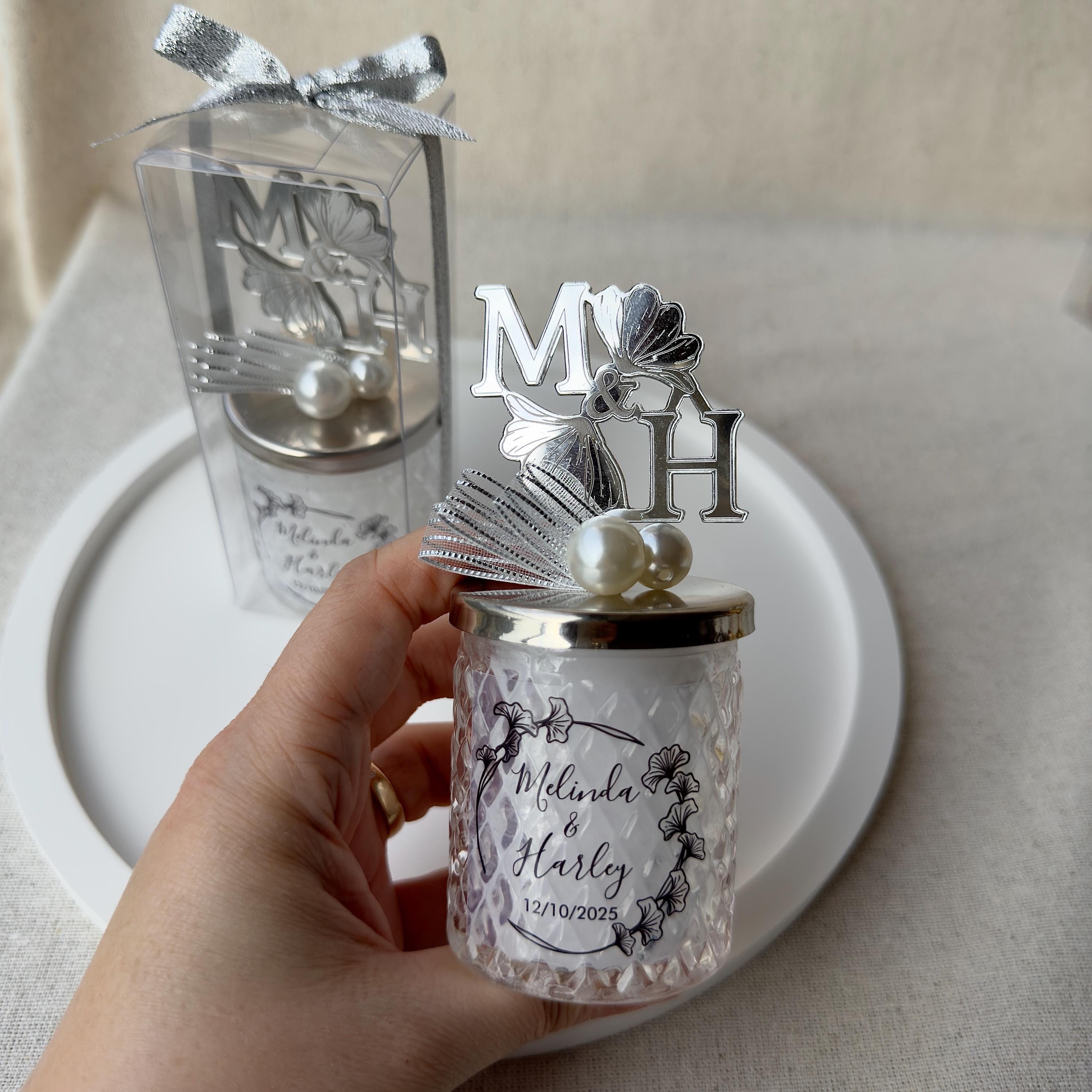 Unique Design Personalized Initials Monogram Lid Wedding Candle Favors • Luxury Monogram Candle Thank You Favors • Wedding Favors for Guests