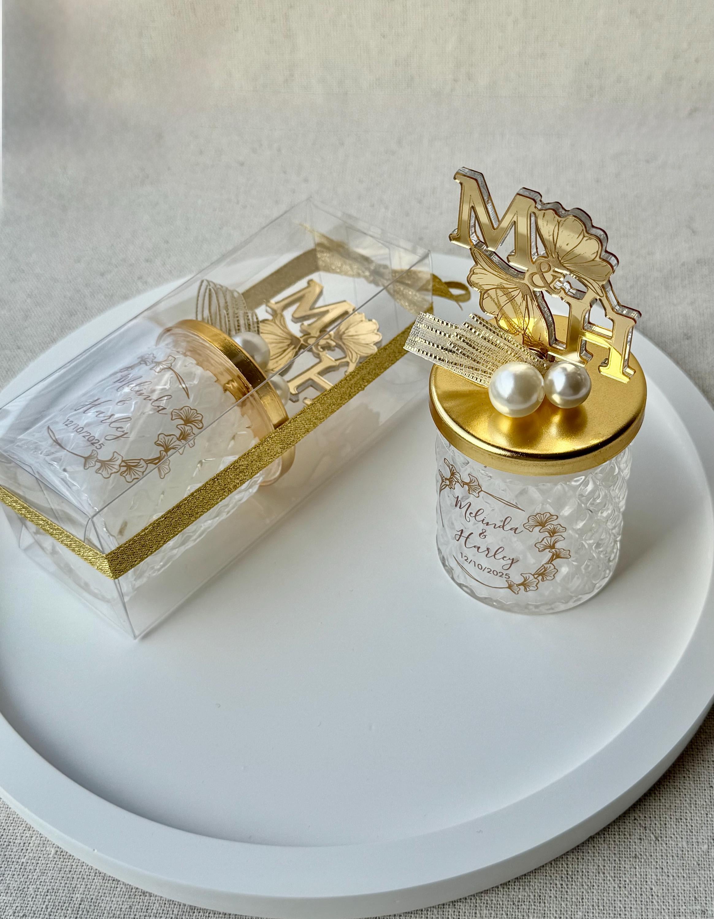Unique Design Personalized Initials Monogram Lid Wedding Candle Favors • Luxury Monogram Candle Thank You Favors • Wedding Favors for Guests