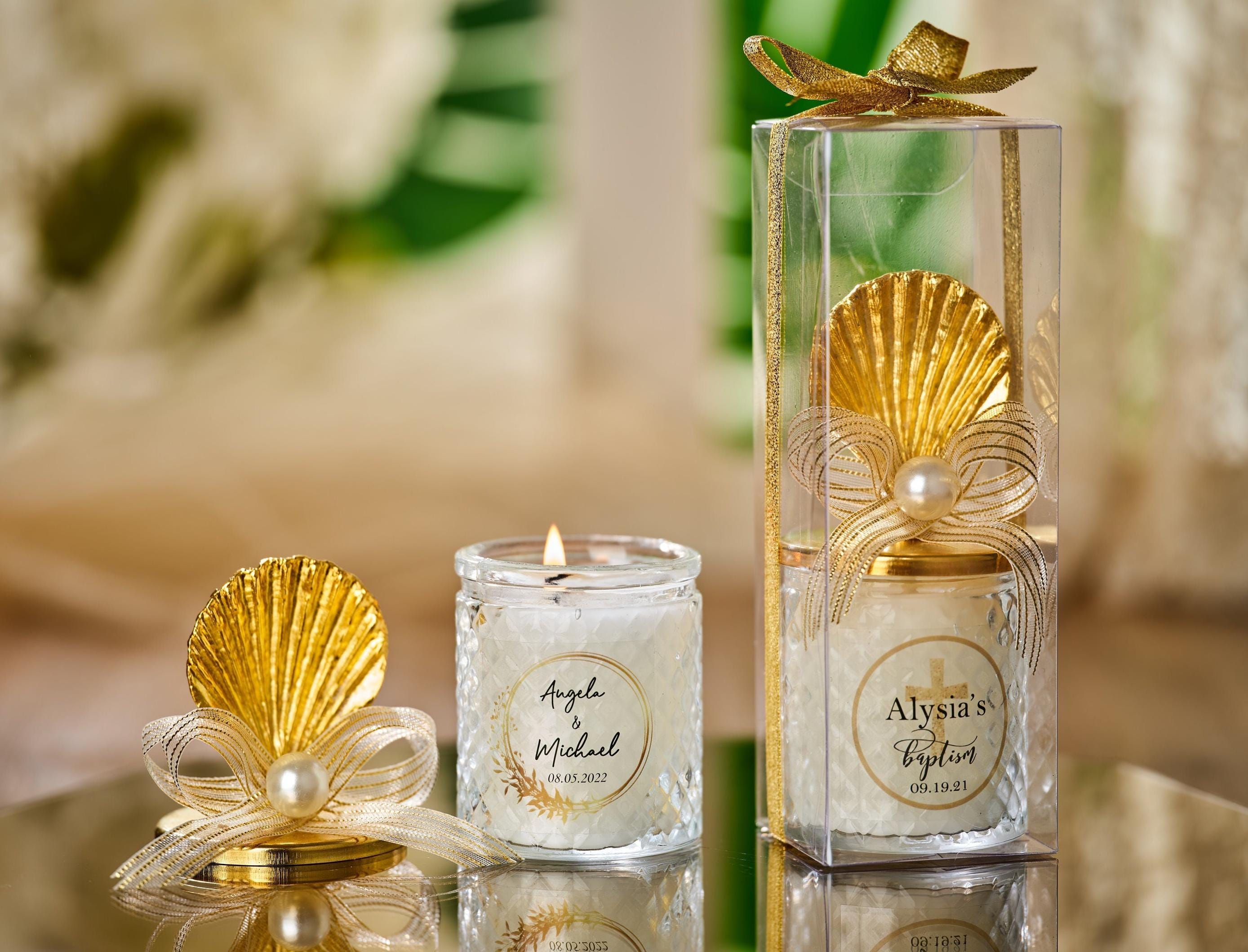 WEDDING CUSTOMIZED CANDLE Favors . Gold Seashell Lid Cute Candles in Bulk . Handmade Beach Wedding Favors for Guests