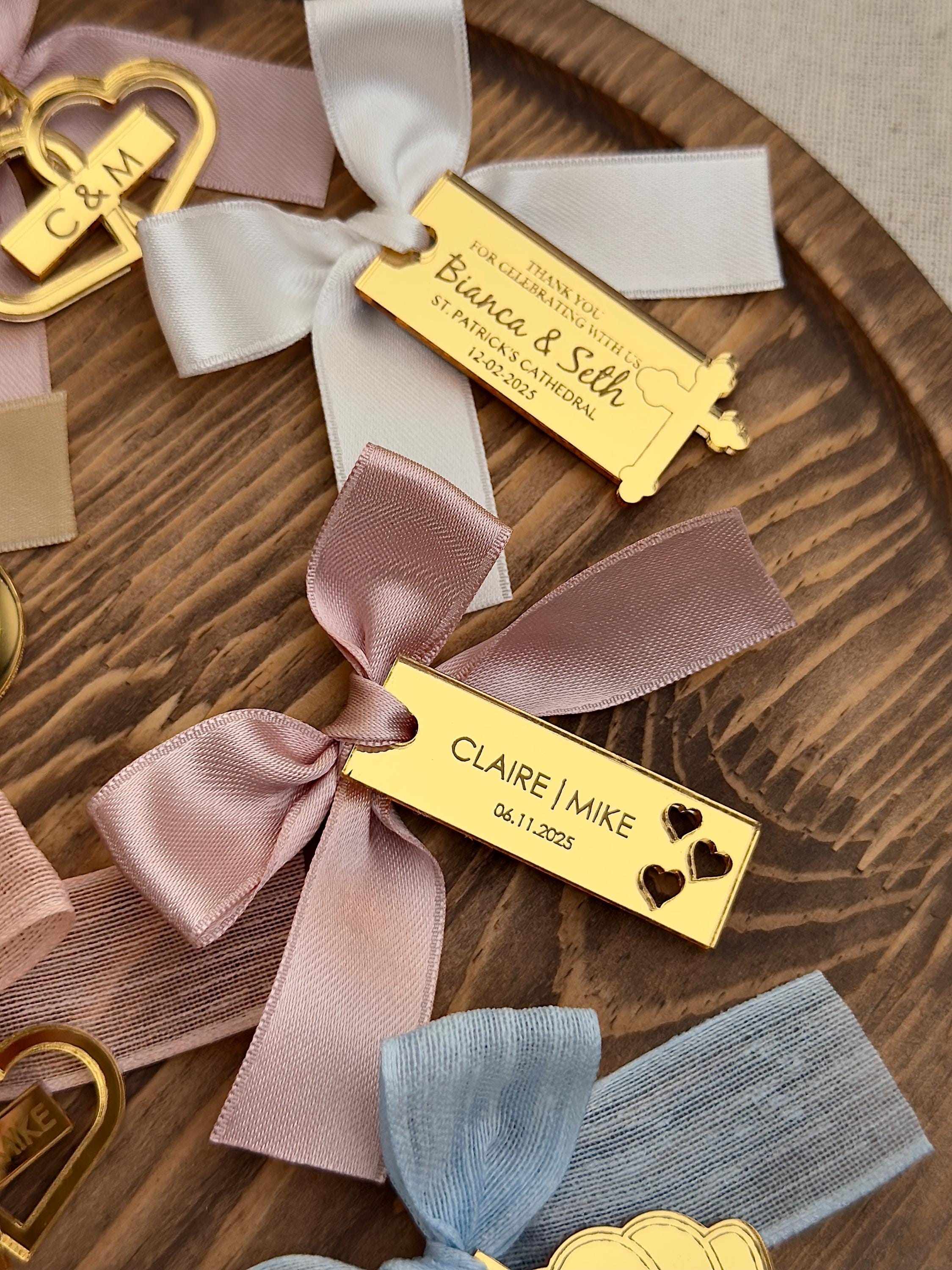 Gold Wedding Place Cards, Personalized Save The Date Tags , Reception Table Name, Wedding Table Names, Wedding Place Settings, Name Tags