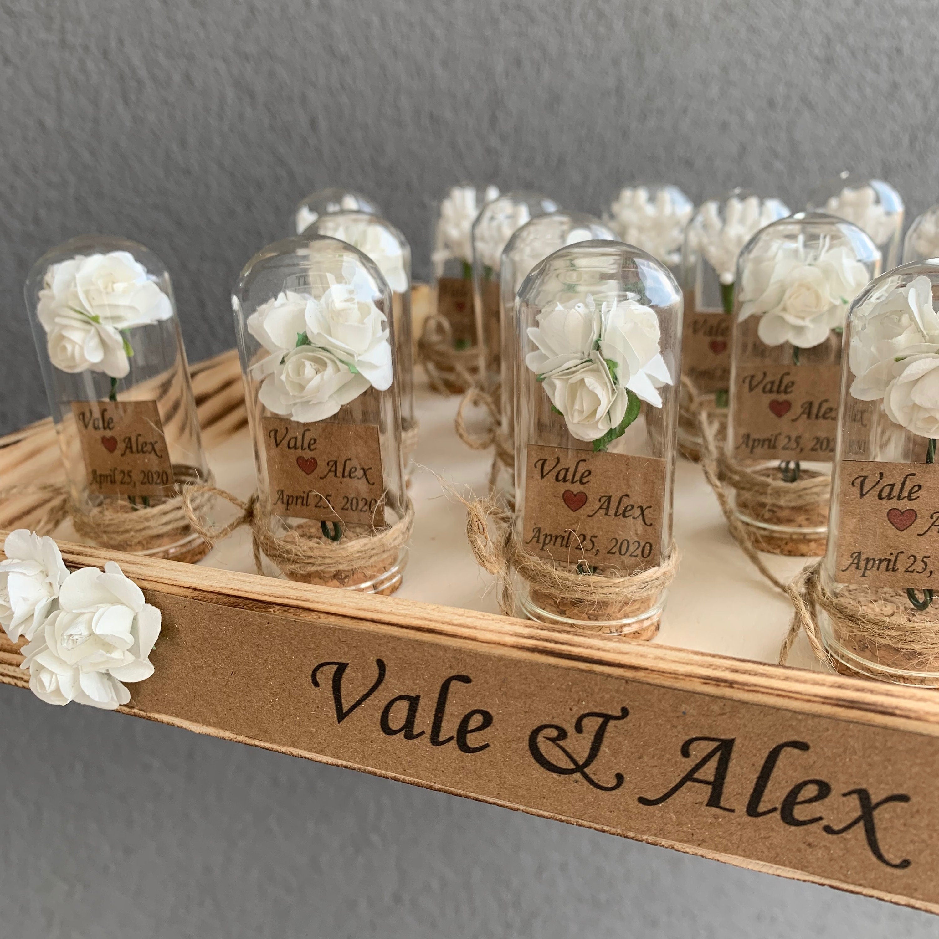 Personalised Wedding Party Thank you Favors for Guests, Beauty And The Beast, Luxury Enchanted Rose In Mini Glass Dome Wedding Favor 10 PCS