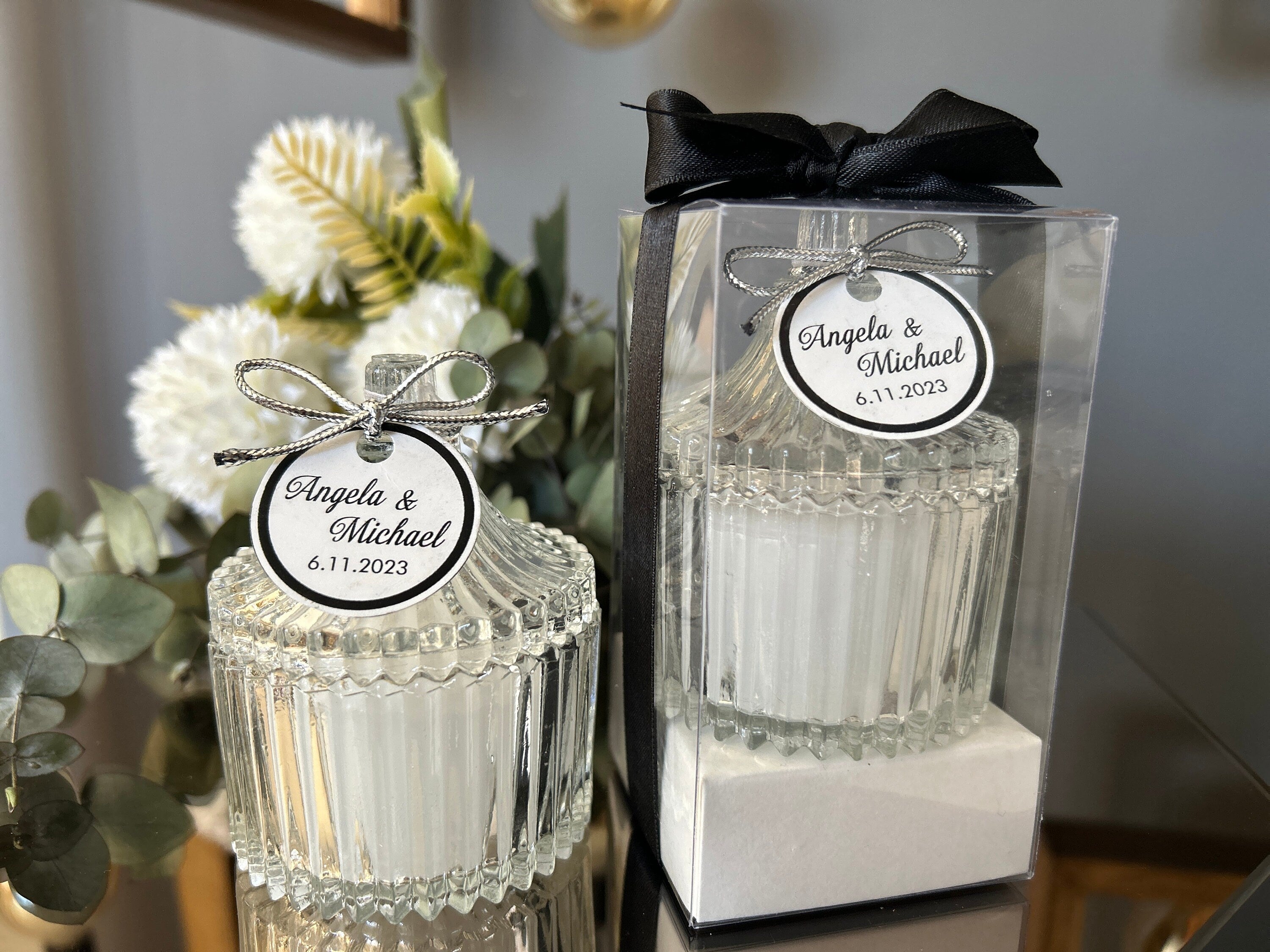 CUSTOM WEDDING FAVORS for Guests in Bulk • Elegant Candle in Glass • Luxury Wedding Candle Favors • Thank you Party Favors