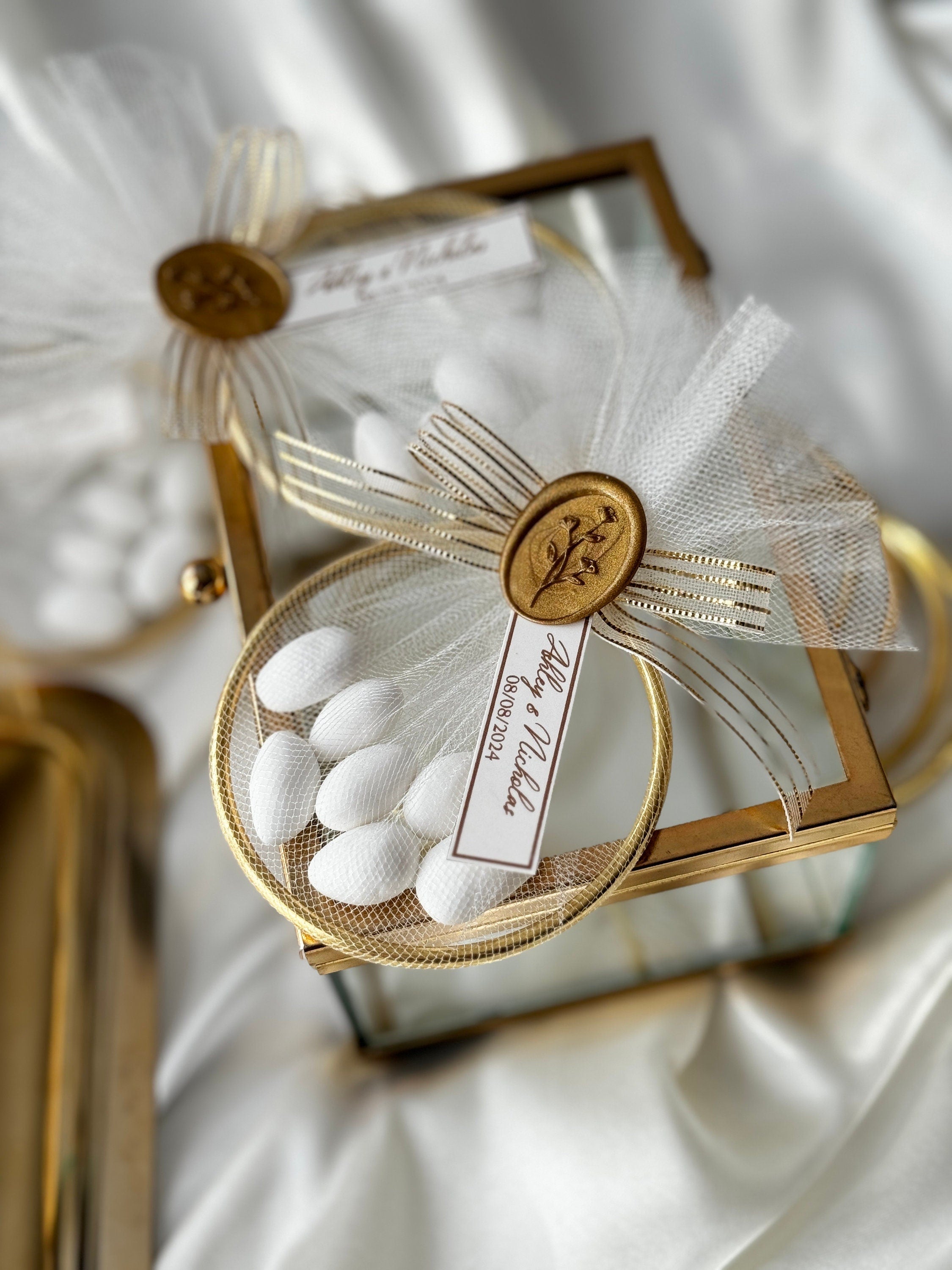 Personalized Wedding Almond Candy Fridge Magnet Favors with Wax Seal, Custom Baby Shower Dragee Favors in Bulk , Elegant Fridge Magnet Favor