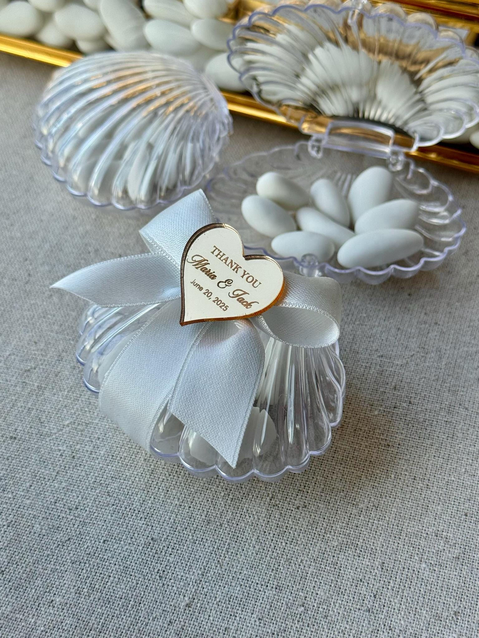 Bulk Almond Candy Transparent Seashell Box Favor, Ocean Theme Beach Wedding Favors for Guests, Acrylic Mirror Heart Tag, Thank You Favors