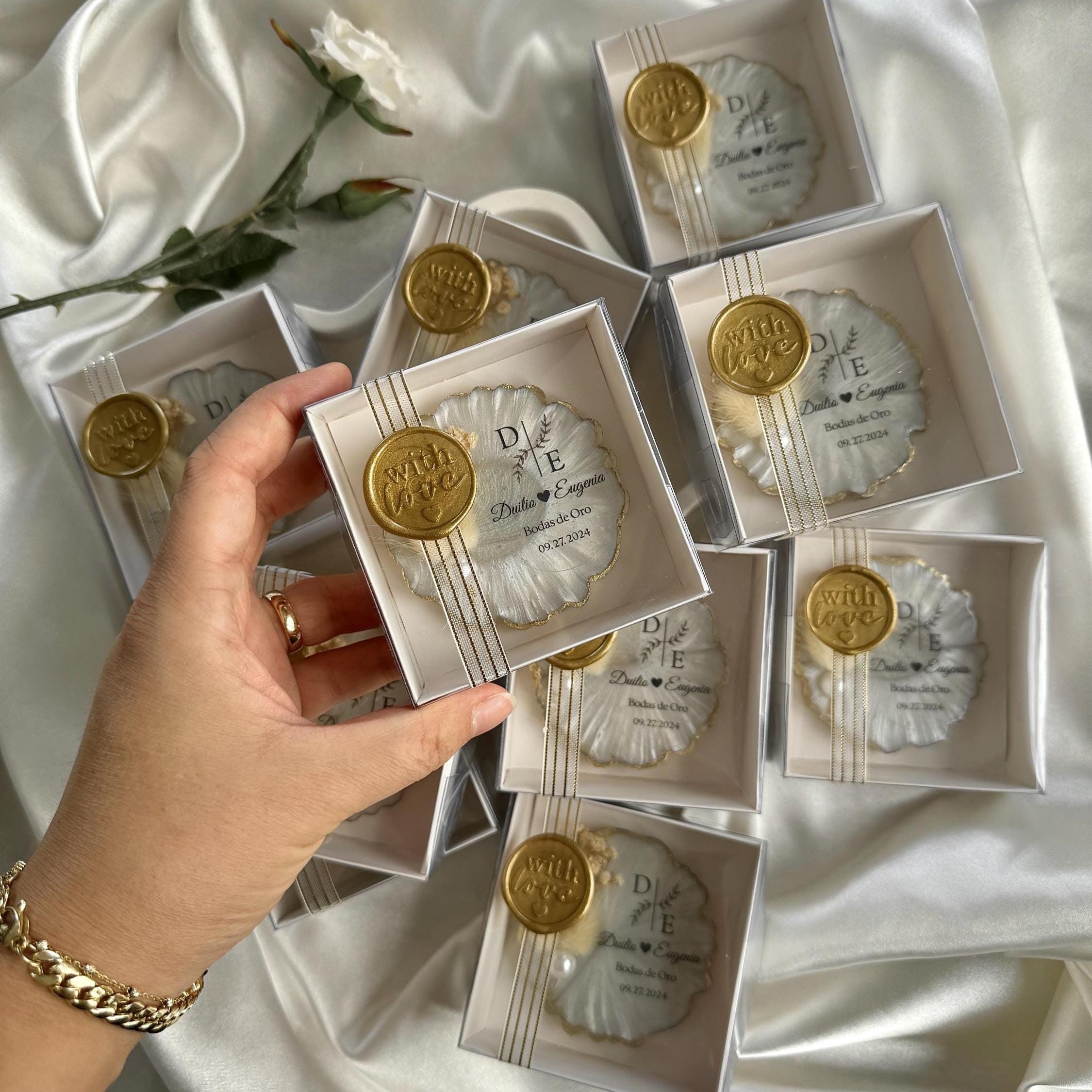 Guest Personalized Epoxy Magnet Favor • Wedding Magnet Favors • Custom 6 cm Epoxy Fridge Magnet Favor• Flower Magnet for Guest • Baby Shower